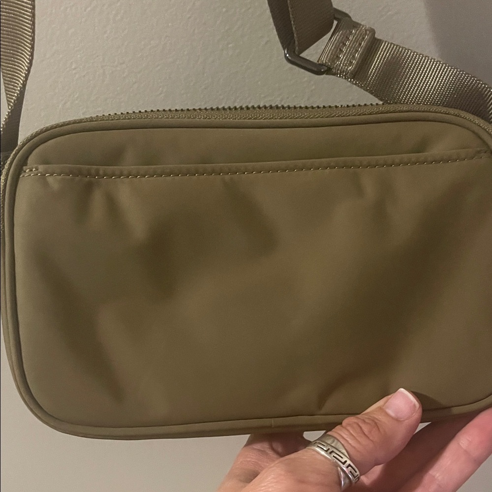 Olive Green Lululemon Crossbody Bag - Picture 6 of 11